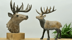 Decorating with wooden animal sculptures